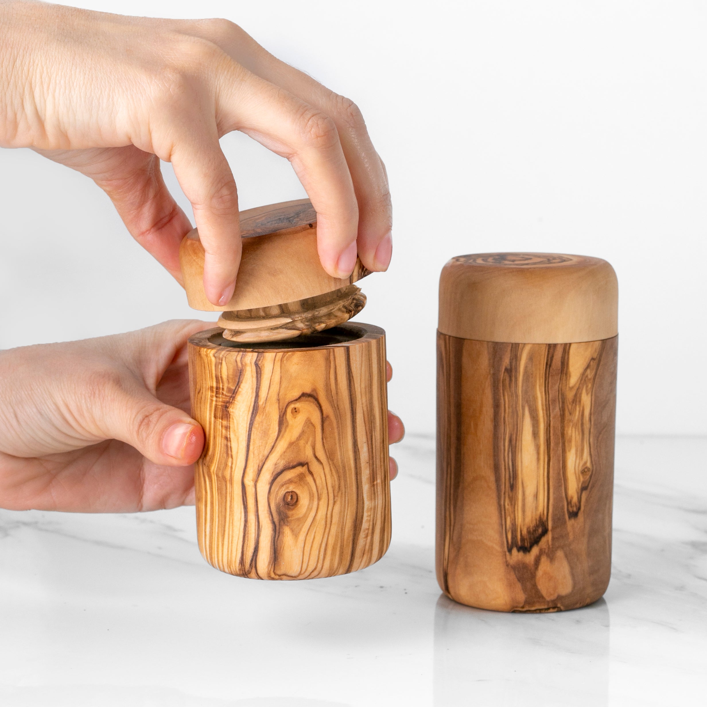 Olivenholz Gewürzbox mit Faden Rustikal Handgefertigt