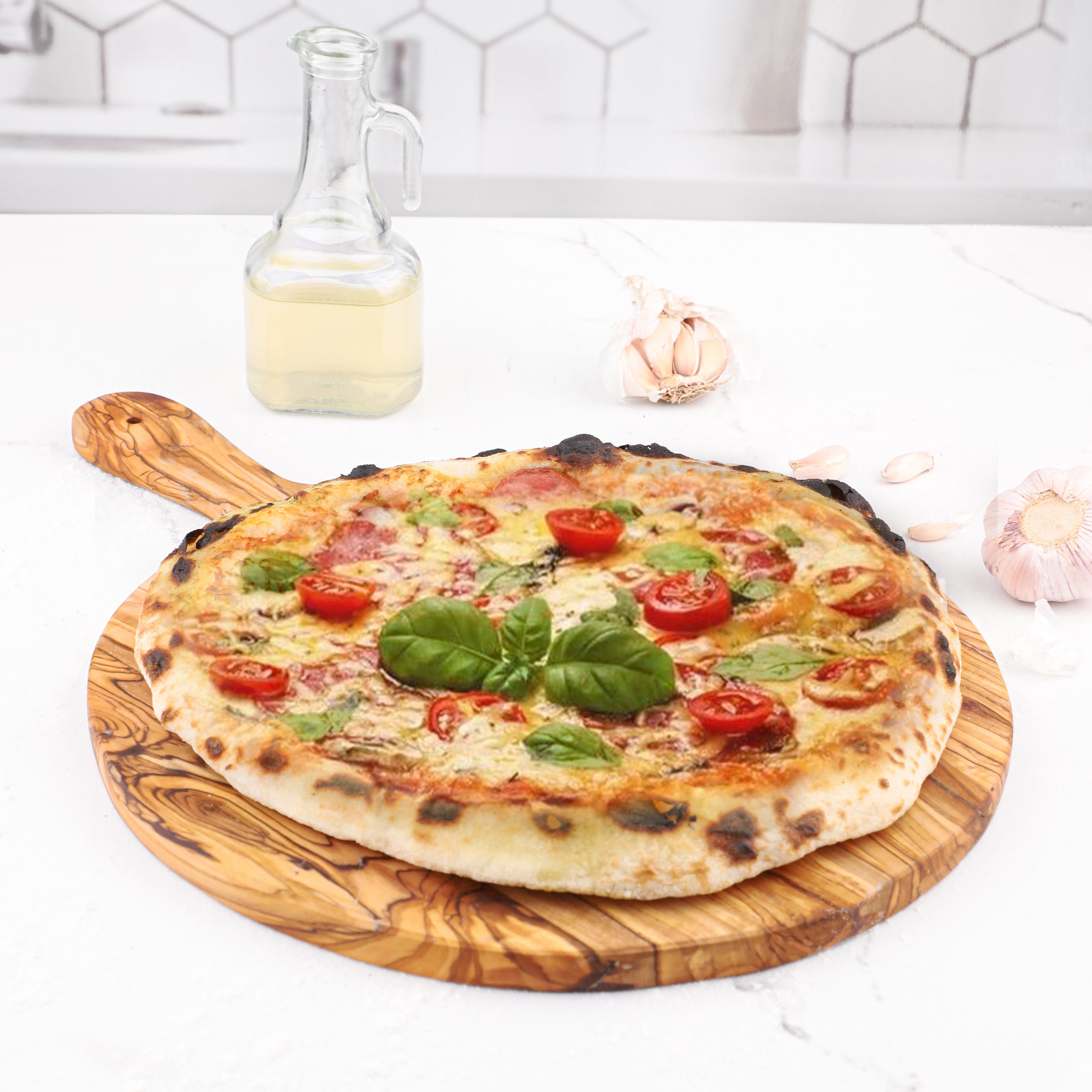 Round Board with Handle – My Kitchen’s New Star