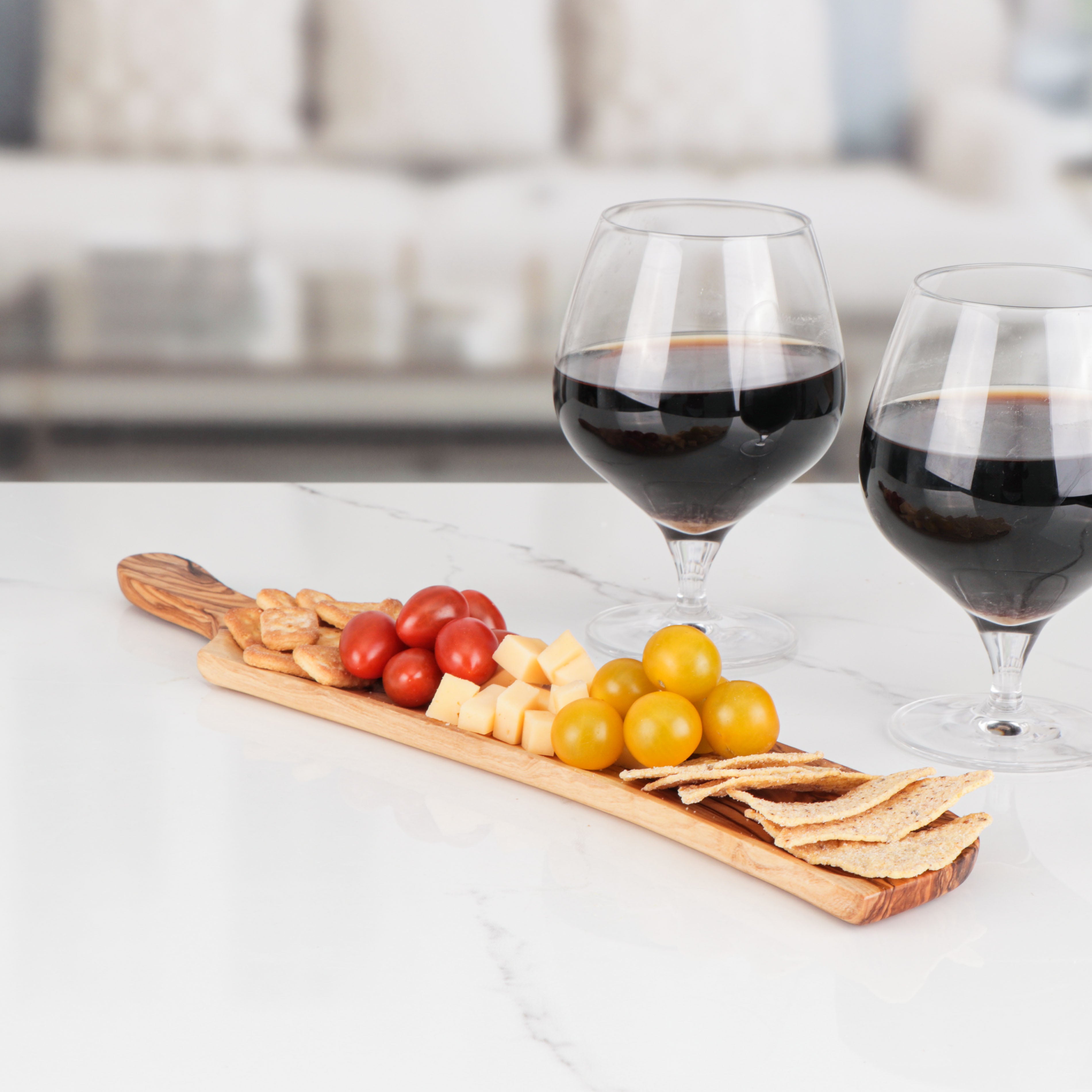 Olivenholz Charcuterie Platte Rustikal Handgefertigt